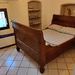 Relais Del Brigante Bed & Breakfast